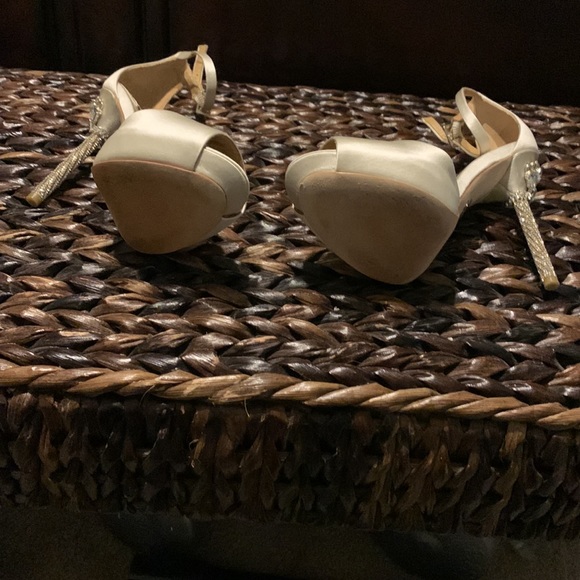 BADGLEY MISCHKA BRIDAL SHOES💋EUC - Picture 11 of 14